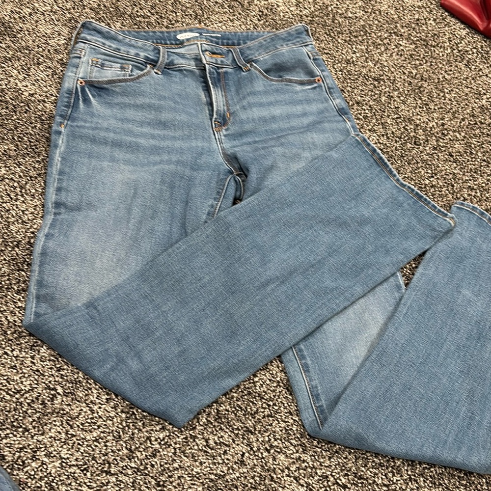 Old Navy high-rise kicker boot cut – secret smooth pockets Size 4